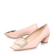 Photo by Roger Vivier